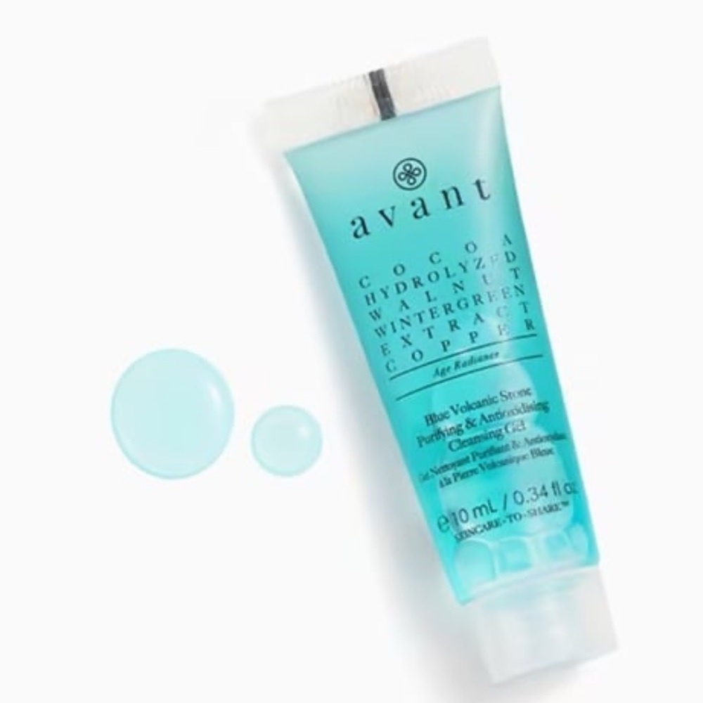 ❤️ 3/$25 AVANT SKINCARE Blue Volcanic Stone Cleansing Gel